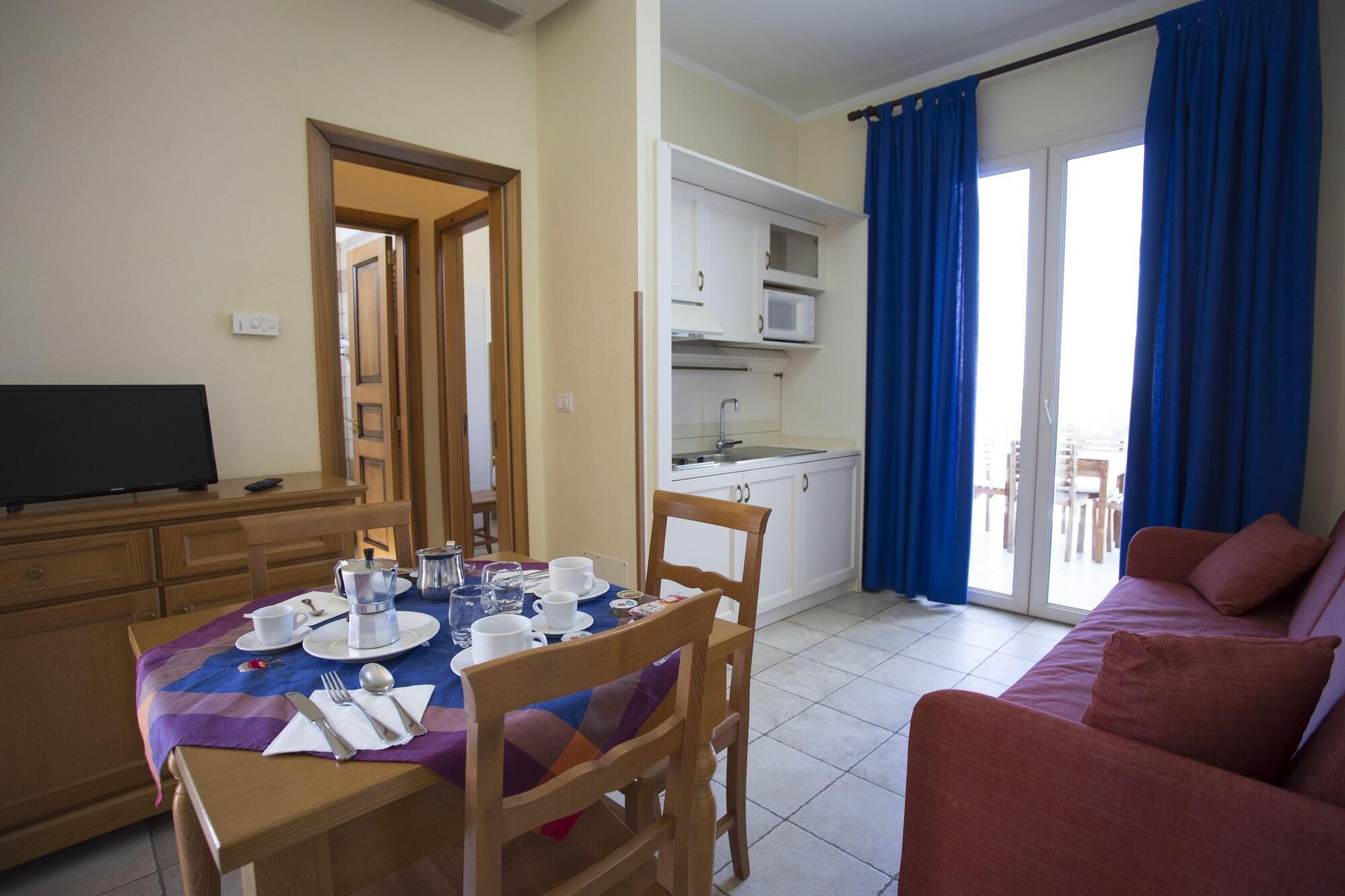 Hotel Resort Portoselvaggio Sant Isidoro  Extérieur photo