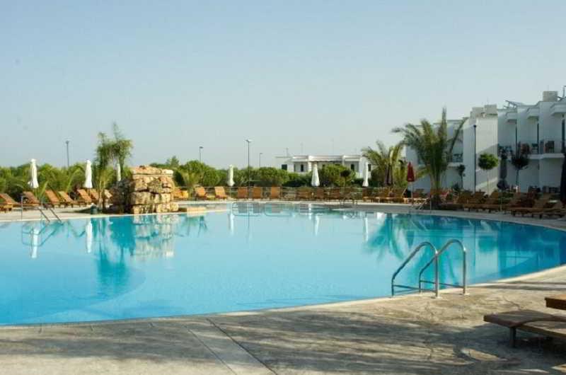 Hotel Resort Portoselvaggio Sant Isidoro  Extérieur photo