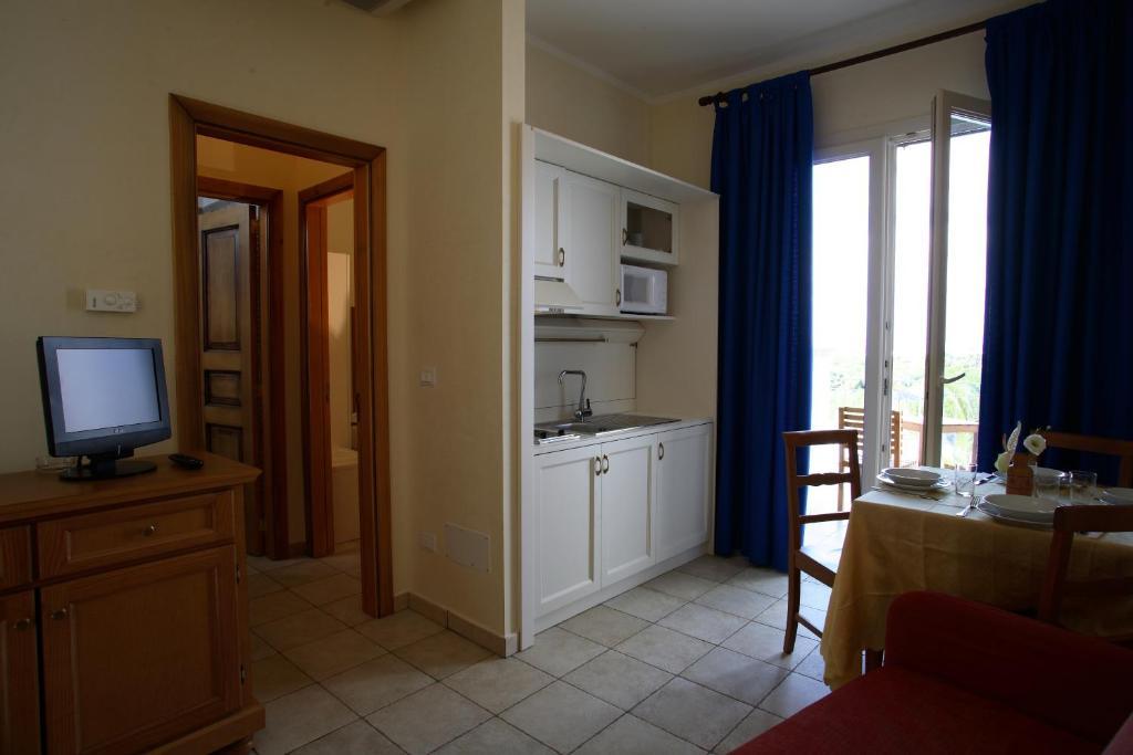Hotel Resort Portoselvaggio Sant Isidoro  Chambre photo
