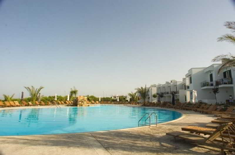 Hotel Resort Portoselvaggio Sant Isidoro  Extérieur photo