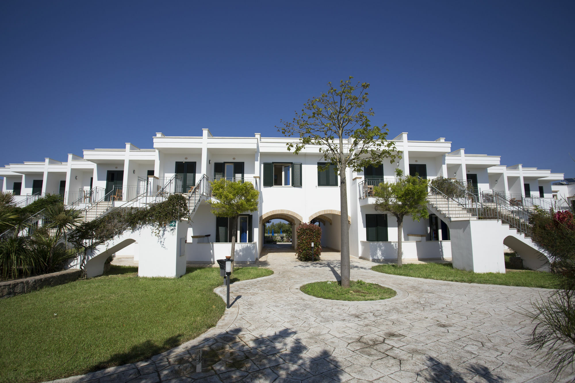 Hotel Resort Portoselvaggio Sant Isidoro  Extérieur photo