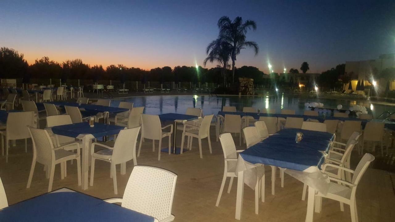 Hotel Resort Portoselvaggio Sant Isidoro  Extérieur photo
